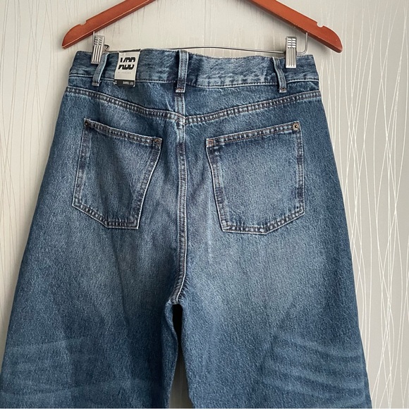 Relaxed High-Rise Blue Jeans with Drawstring - Picture 8 of 10